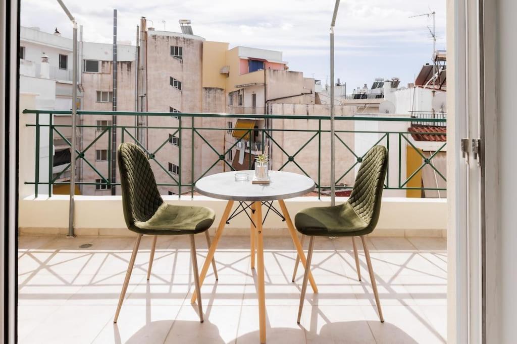 Adorable Sunny Studio With Private Balcony I Atenas Exterior foto